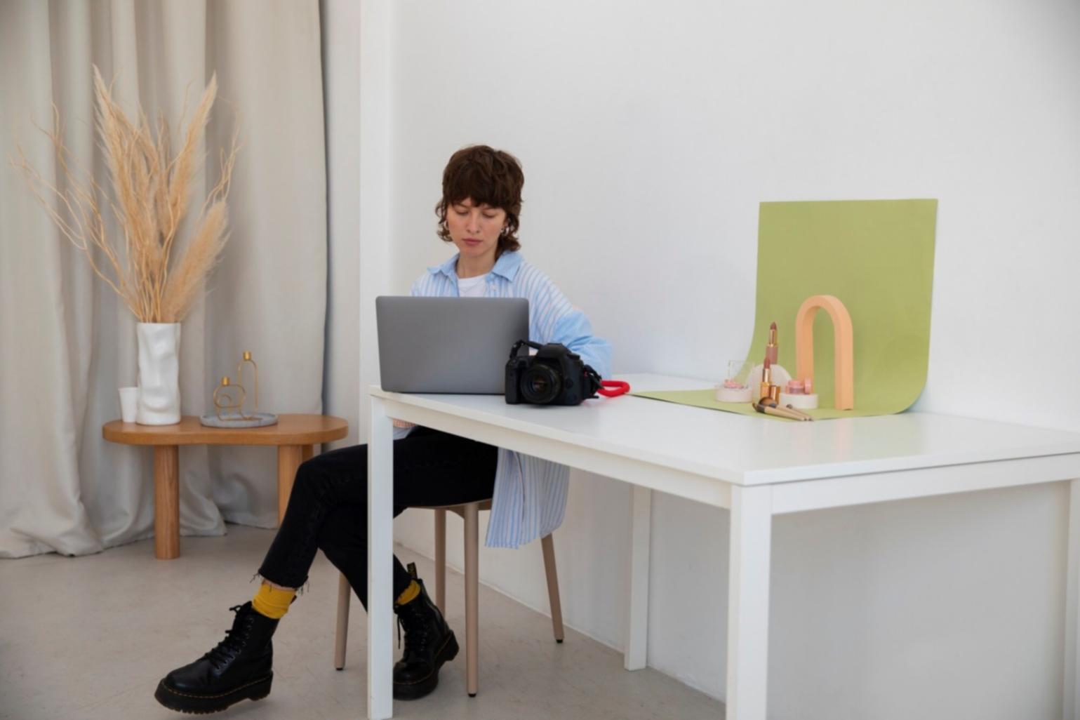 Espacio de trabajo del equipo de zelvaniqo en Vigo